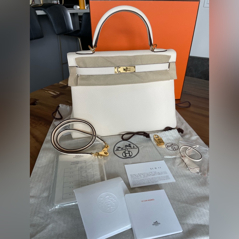 NWT Hermes Kelly 32 in Nata GHW w/ double authentication + stickers attached!